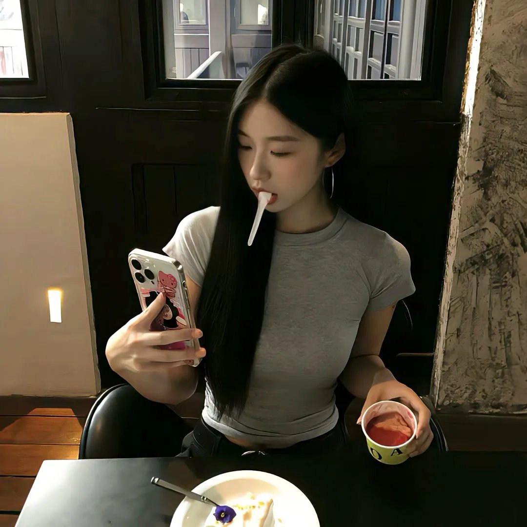 反派别哭，我就会亿点厨艺
